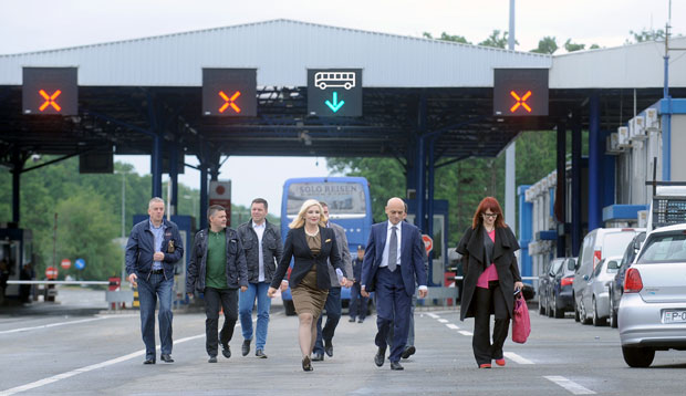 Ка Загребу 18 пролаза